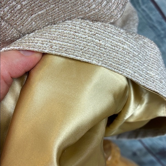 Albert Nipon NWT 2-Piece Skirt Suit Plus Sz 18 Cream Metallic Gold Office Work - Picture 13 of 15